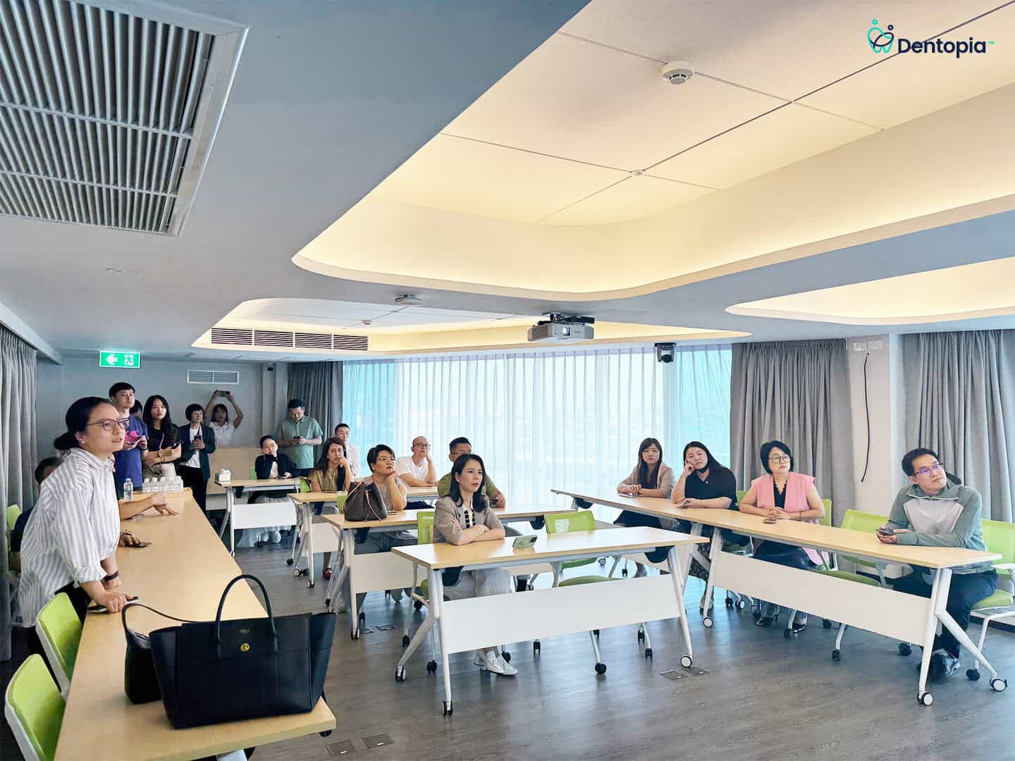 Dentopia Academy ต้อนรับคณะผู้แทน DSO จากประเทศจีน สร้างเวทีแลกเปลี่ยนองค์ความรู้ระดับนานาชาติ 4 Chinese DSO4