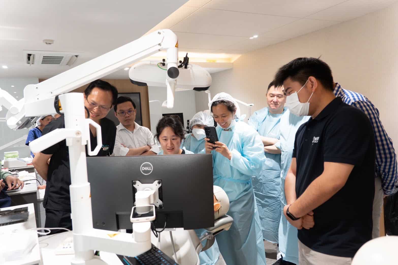 ภาพบรรยากาศจากหลักสูตรอบรม“Guided Immediacy: Esthetic Zone and Posterior!” 59 LINE ALBUM 22668 250622 22