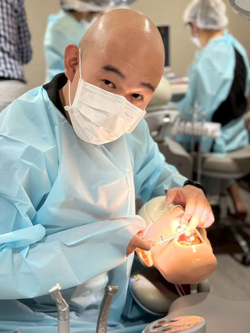 ภาพบรรยากาศจากหลักสูตรอบรม“Guided Immediacy: Esthetic Zone and Posterior!” 23 LINE ALBUM 22668 250622 56